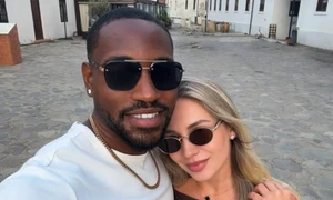 Martel Metellus si iubita sa romanca foto instagram png