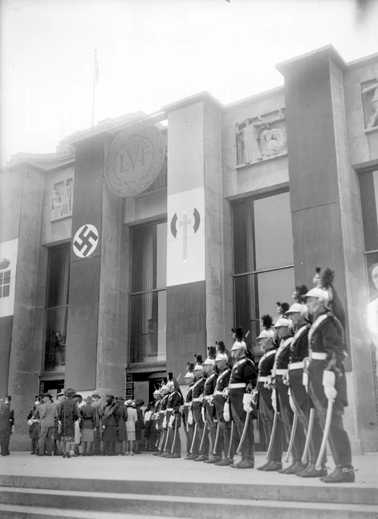 Ceremonie a Legiunii de voluntari francezi contra bolşevismului