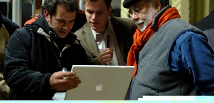 Mihai Mălaimare Jr (stânga), pe platourile de filmare, alături de actorul Matt Damon (centru) şi regizorul Francis Ford Coppola (dreapta)