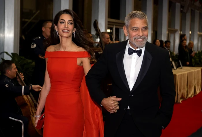 Amal Clooney si George Clooney la gala Kennedy Center de la Casa Alba   profimedia 0742223553 jpg