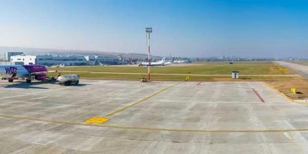 platforma de stationare a avioanelor cluj foto cj cluj