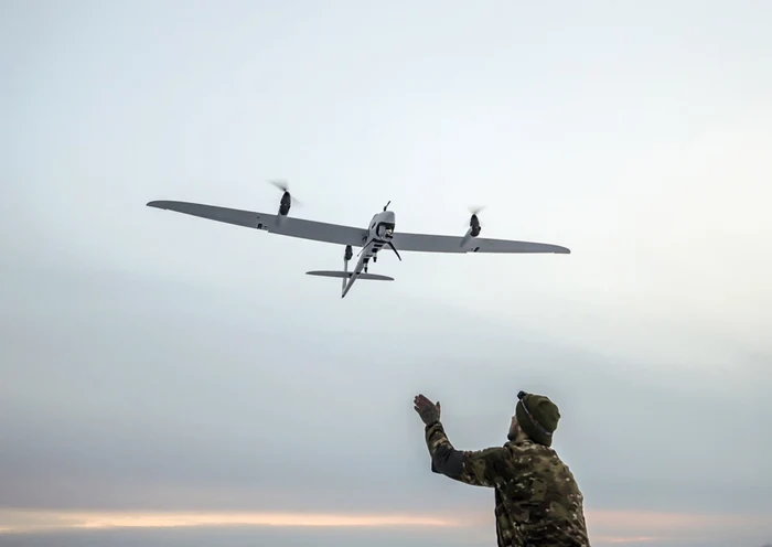 „Am pilotat drone pe cel mai fierbinte front din Ucraina”. Mărturia unui soldat despre limitele apărării ucrainene