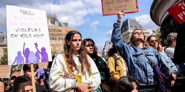 Proteste în Franța în sprijinul lui Gisele Pelicot, femeia drogată de soț pentru a fi violată FOTO EPA-EFE