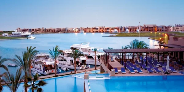Marina Egipt FOTO emperordivers.com