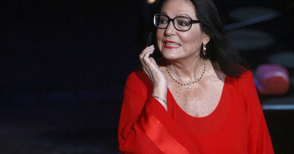 13 octombrie, ziua în care s-a născut Nana Mouskouri, iar Ankara a devenit capitala statului turc modern VIDEO 
