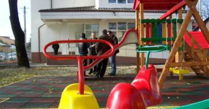 Ploieşti: 80 de preşcolari pot merge de luni la noua grădiniţă