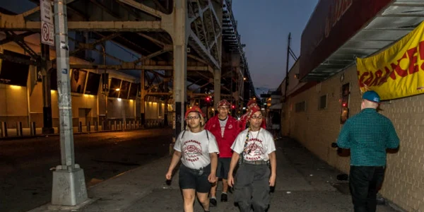 Amazoane din Guardian Angels FOTO Maite Hernandez Mateo/ Slate