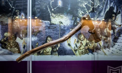 Vernisajul expoziției „Civilizația sării. Tehnologii, instalații și unelte milenare conservate în lemn” (foto: Cristian Oeffner Oprea / Muzeului Municipiului București)