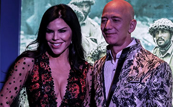 Bezos și Lauren sunt împreună de doi aniFoto: EPA-EFE