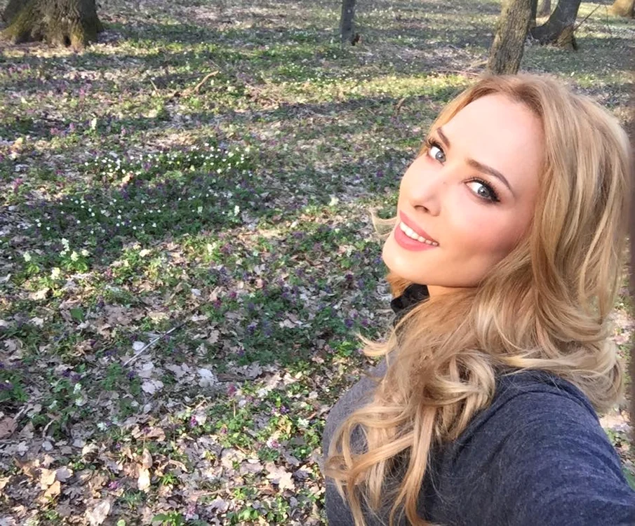 De Paşte, Iulia Vântur a avut parte de o masă copioasăFoto: Arhivă personală