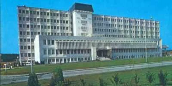 Argeş: Spitalele nu mai au fonduri pentru a-şi plăti angajaţii