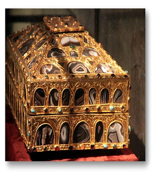Agate-Casket.jpg
