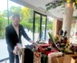 “Am făcut azi cardio la ziua mea, alergând de la o masă la alta, din interior în exterior, să am grijă de toată lumea", ne-a spus Ilan Laufer