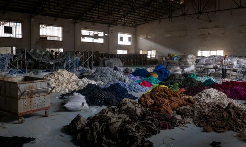 Colectare deseuri textile Foto ecosinergy jpeg