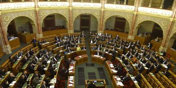 Parlament Ungaria EPA
