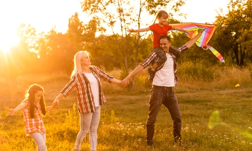 familie   shutterstock 1903296856 jpg