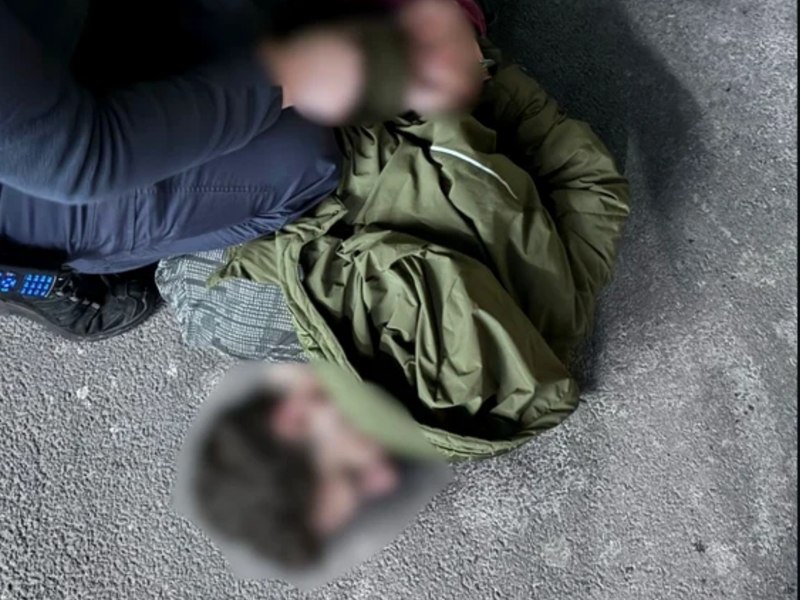 Un cetățean străin recalcitrant, reținut după ce a făcut prăpăd într-o bancă din Sectorul 6