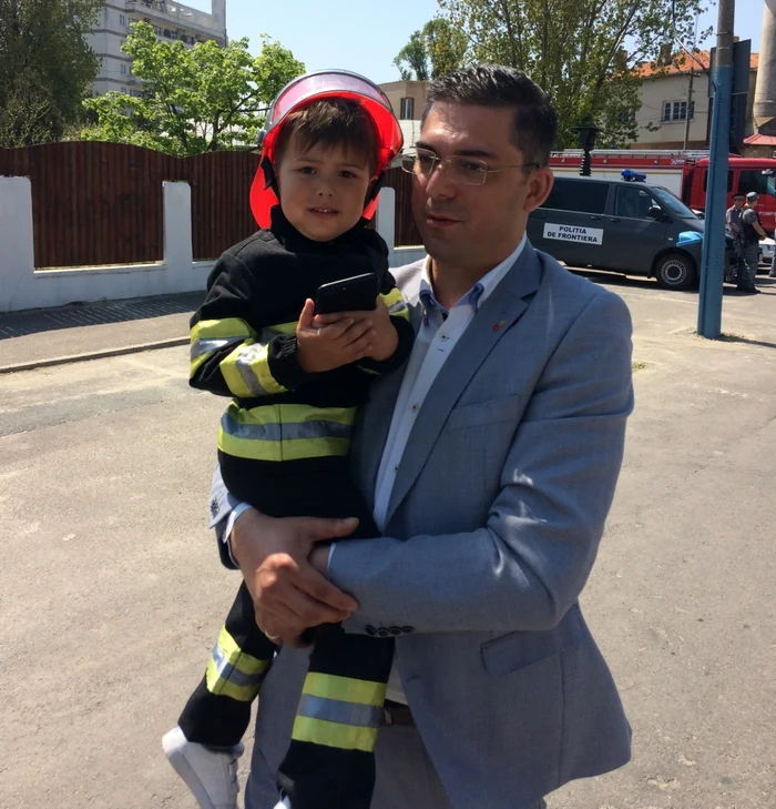 copil pompier constanta
