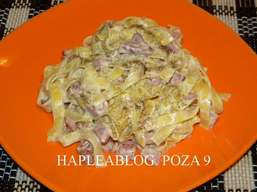 fettuccine carbonara 9 jpeg