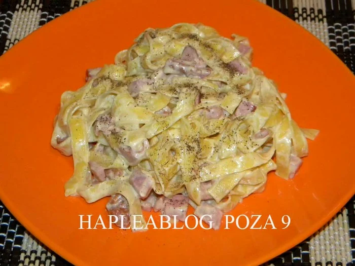 fettuccine carbonara 9 jpeg