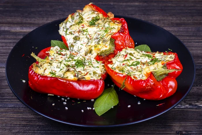 Ardfei umpluți cu brânză