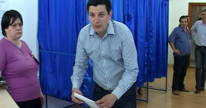 Alin Trăsculescu a votat la Penitenciarul Focşani FOTO: Arhivă