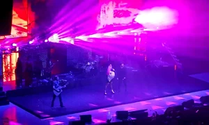 Delia și Deep Central, interpretând ”Gura ta” jpeg