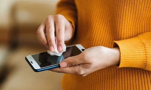 dezinfectarea telefonului jpg