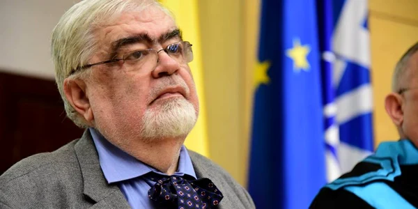 Andrei Pleşu primeşte titlul de Doctor Honoris Causa al UVT