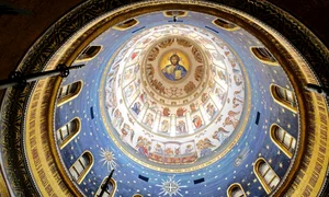 pregatirea catedralei mantuirii neamului pentru sfintirea din toamna jpg