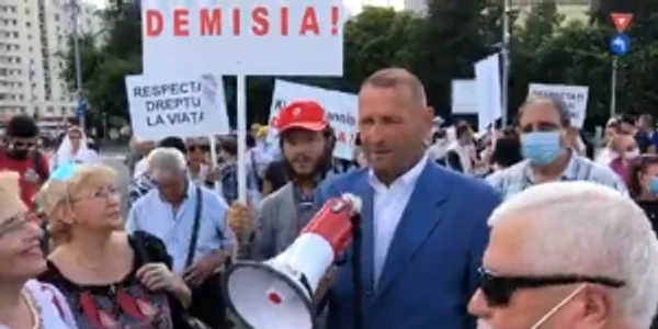 protest piata victoriei catarama 