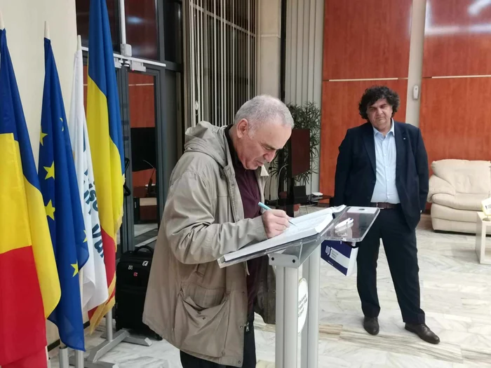 Kasparov a ajuns la Timișoara FOTO Ștefan Both