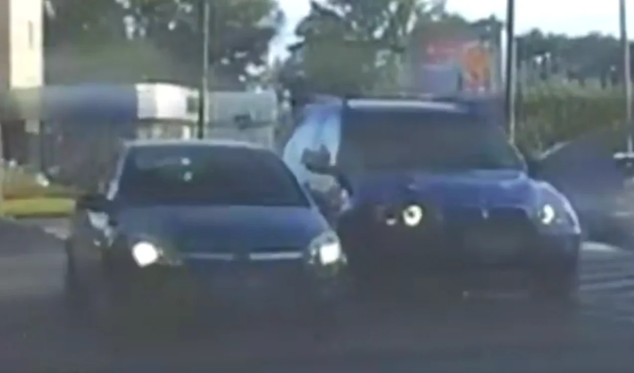 Ameninţat cu pistolul după o şicanare în trafic FOTO presa SM