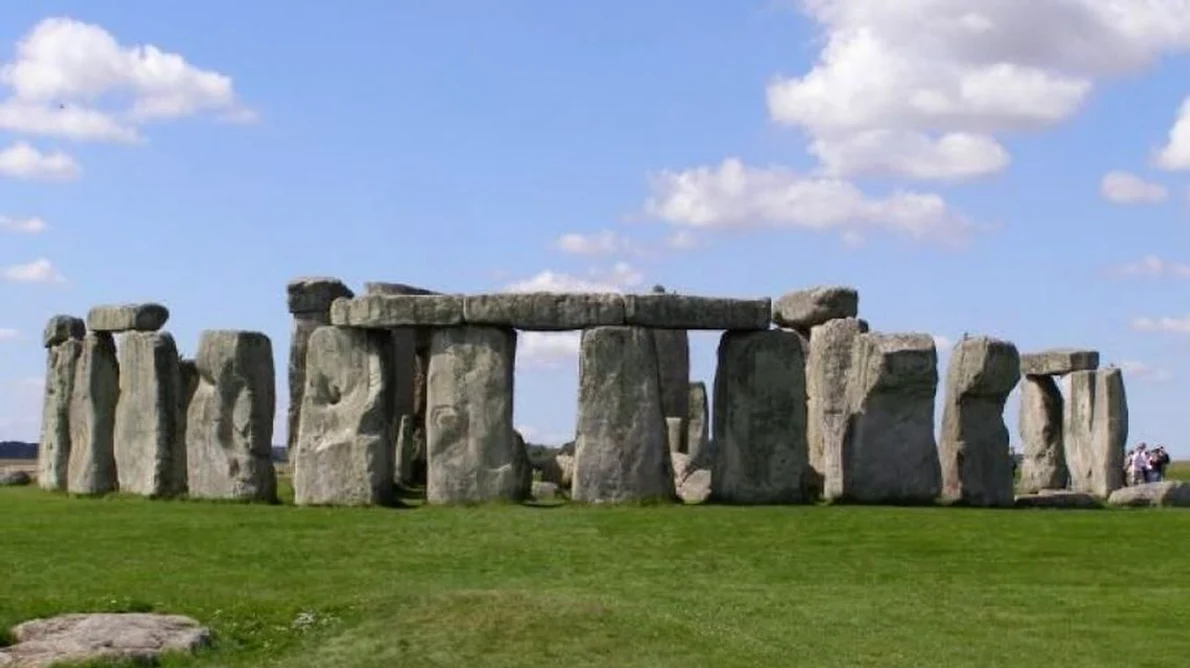Un mare monument preistoric a fost descoperit în apropiere de Stonehenge jpeg