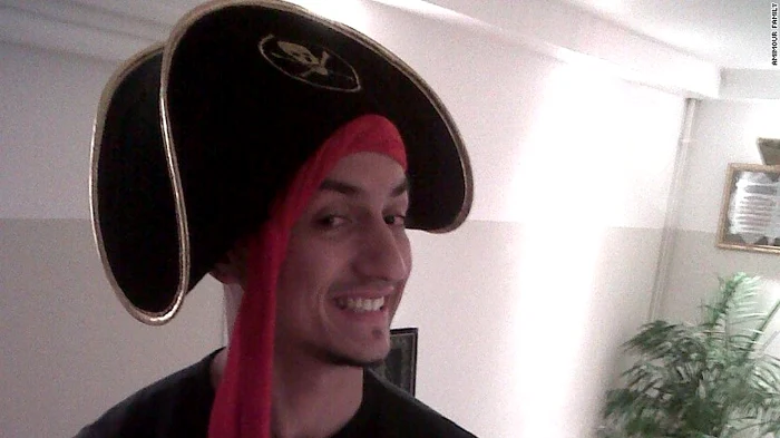 
    Samy Aminour a fugit în Siria în 2013 pentru a se alătura ISISfoto: cnn.com  