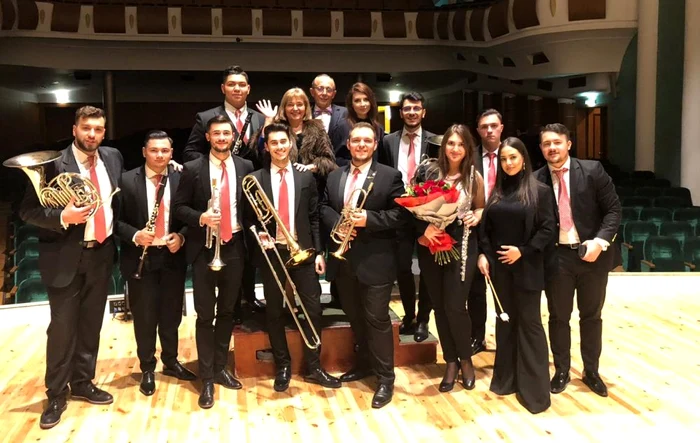 Elevii de la "Dinu Lipatti" au cântat pe scena de la Minsk Foto: arhivă personală