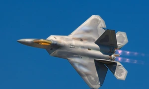 F22 Raptor supersonicul ce nu poate fi detectat de radar adus de americani la Mihail Kogălniceanu Sursa foto wikipedia.org
