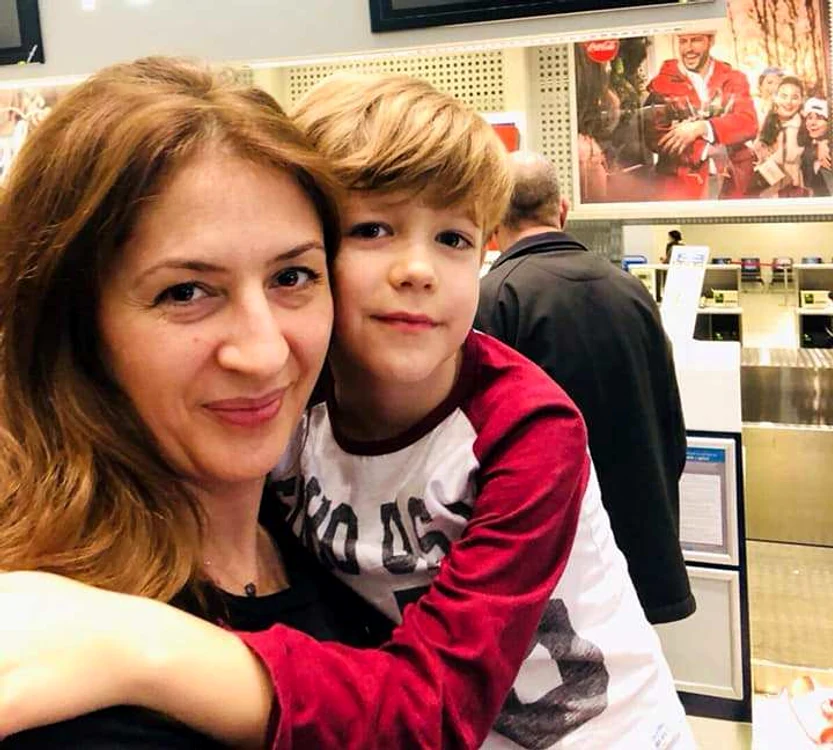 Vlăduţ se află în israel, împreună cu mama lui, şi luptă cu mult curaj împotriva boliifoto: arhivă personală