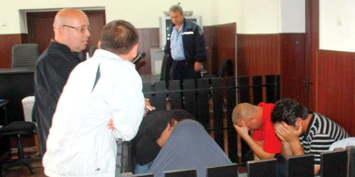 Contrabandiştii ar putea plăti bani grei statului. Foto:  Daniel Stanciu