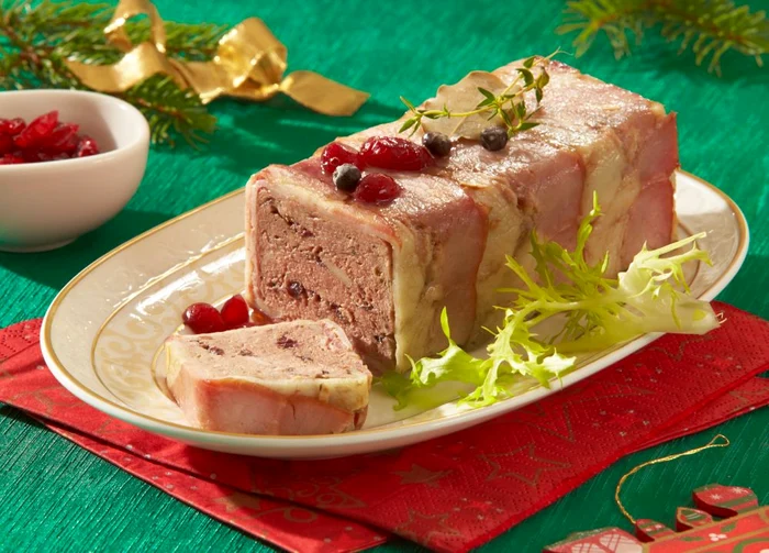terina cu carne de porc jpeg