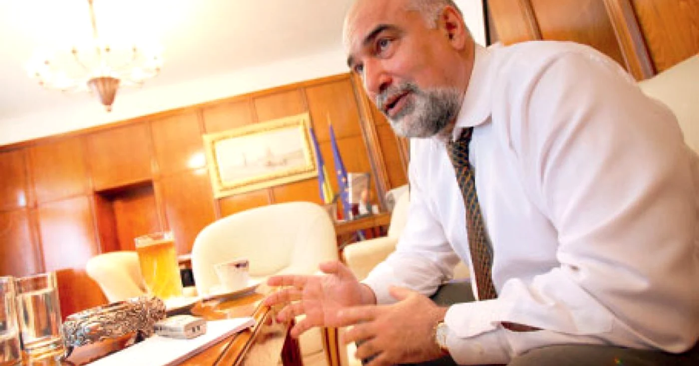 Varujan Vosganian, ministrul Economiei, susţine că există finanţare pentru plata energiei electrice până la finele acestei luni FOTO Adevărul