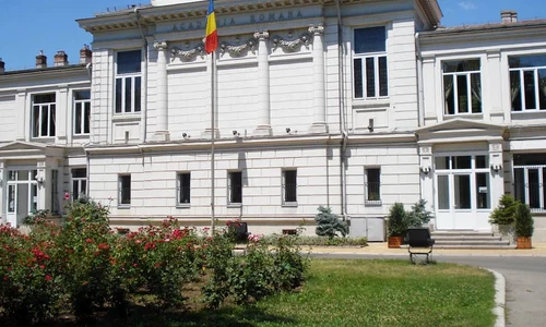 Academia apără sărăcia și nevoile și neamul jpeg