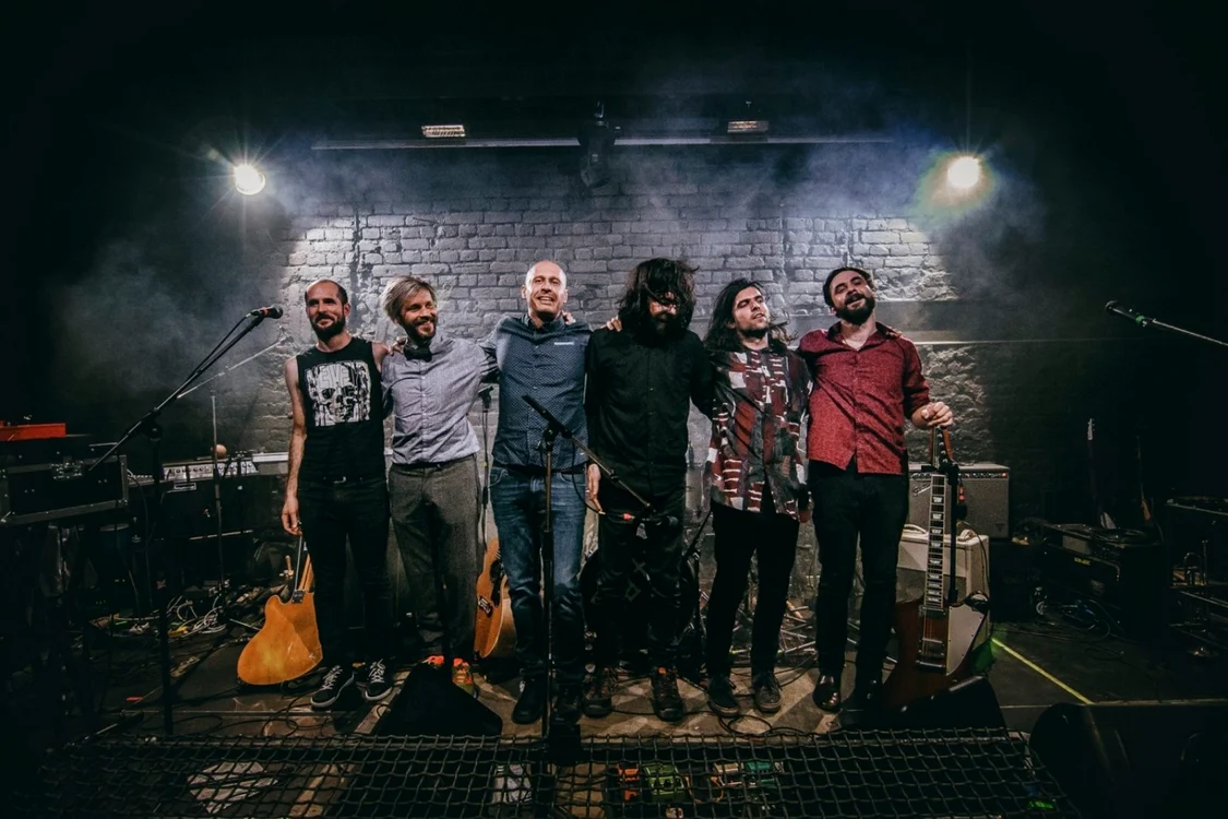 Grupul Robin and the
Backstabbers a fost înfiinţat în urmă cu şase ani, la iniţiativa
lui Andrei Robin Proca FOTO Facebook