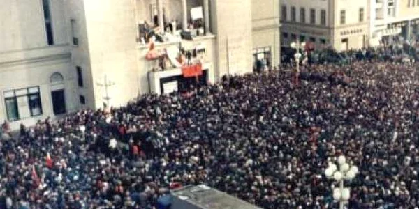 Parchetul General va începe predarea copiilor dosarului Revoluţiei
