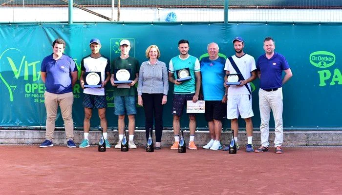 
    Turneul de la Curtea de Argeş e unul dintre cele mai puternice din categoria luiFoto: Click!  