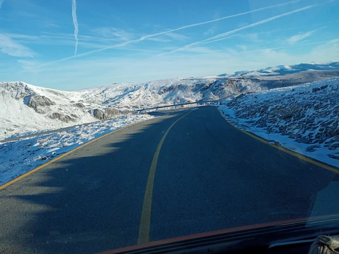 Asfaltul de pe Transalpina este uscat Foto: DRDP Craiova