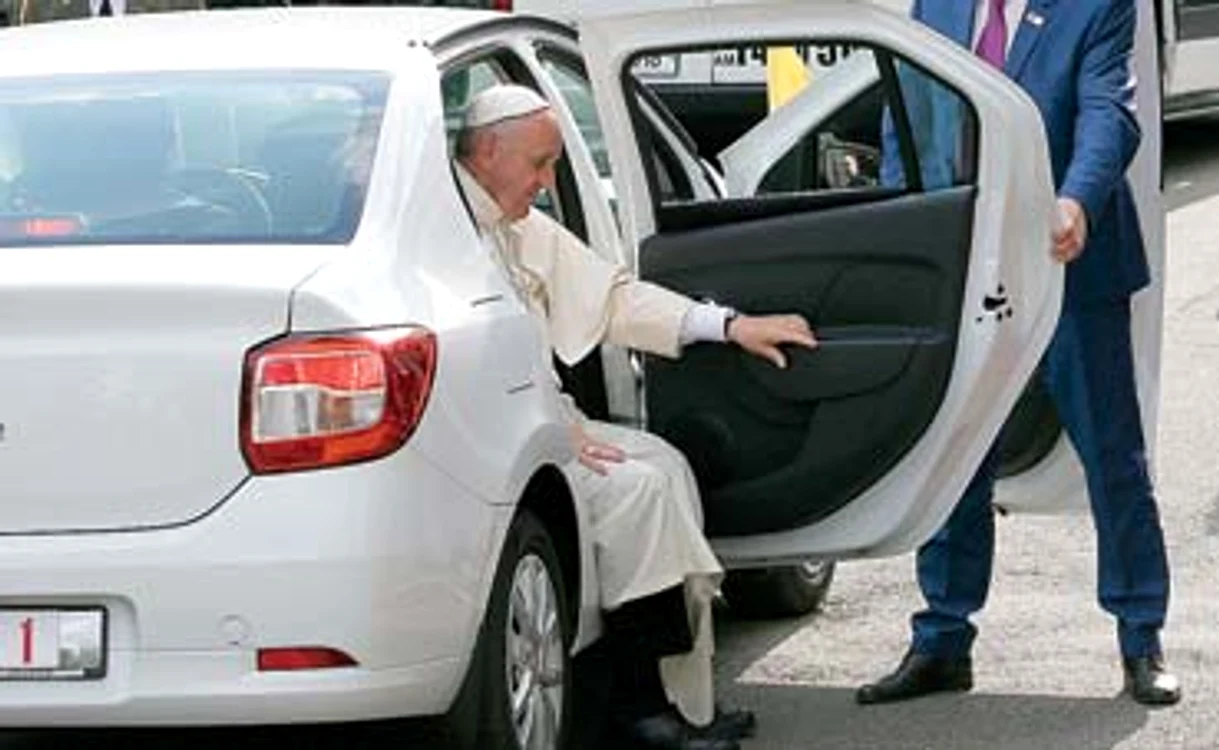Fotografia cu Sfântul Pontif în Logan a făcut înconjurul lumiiFoto: AP