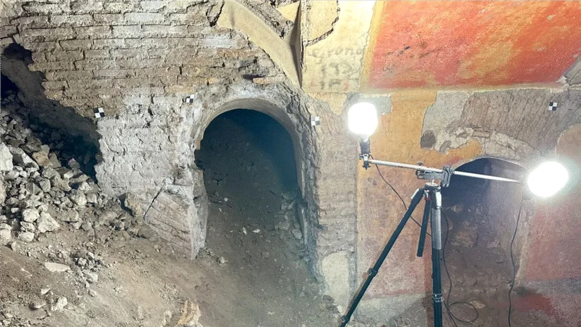 Vilă romană, descoperită sub sala de sport a unui liceu (© Cantieri Narranti / Soprintendenza Speciale di Roma)