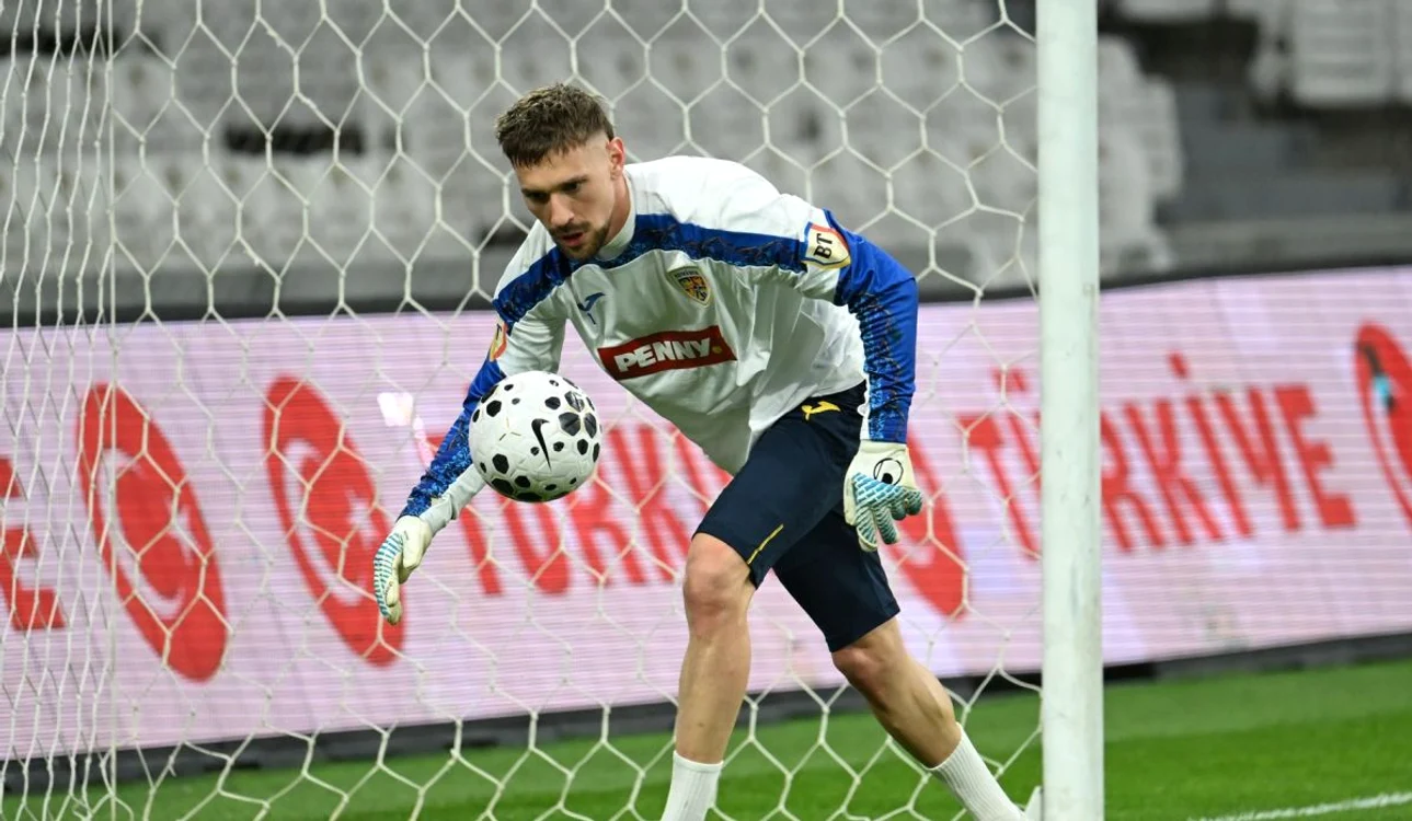 Ionuț Radu e titular în poarta României