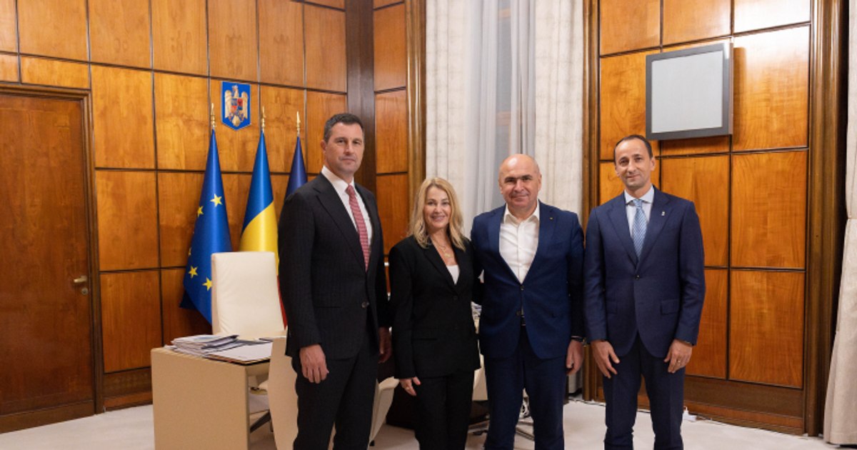 Nadia Comăneci și Mihai Covaliu, oaspeți ai premierului Ilie Bolojan